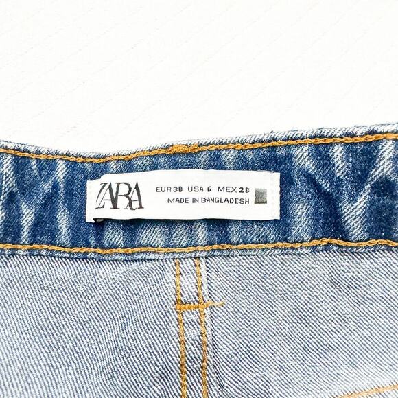 Zara Acid Wash Denim Cutoff Jeans Ripped Shorts Raw Hem Size 6 - Picture 3 of 6